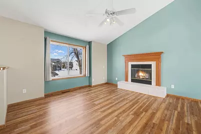 723 Florida Street SW, Lonsdale, MN 55046 - Photo 6