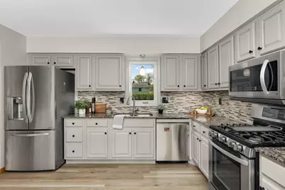 8556 Irwin Road, Bloomington, MN 55437 - Photo 2