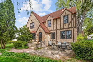504 Mississippi River Blvd S, Saint Paul, MN 55116 - Photo 2