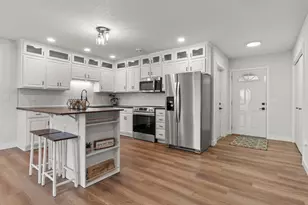 920 Portland St, Villard, MN 56385 - Photo 2