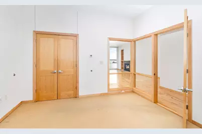 311 E Superior Street #704, Duluth, MN 55802 - Photo 34