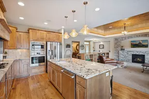 11033 Amen Cir NE, Blaine, MN 55449 - Photo 10