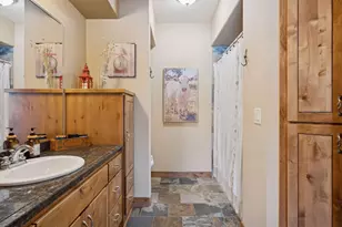 11033 Amen Cir NE, Blaine, MN 55449 - Photo 40