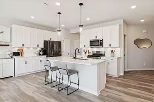 4921 Avery Ct, Eagan, MN 55123 - Photo 2