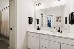 4921 Avery Ct, Eagan, MN 55123 - Photo 28