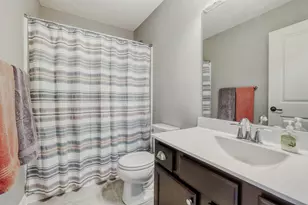 3304 Lakewood Trl, Woodbury, MN 55129 - Photo 18