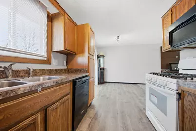 941 104th Avenue NW, Coon Rapids, MN 55433 - Photo 14