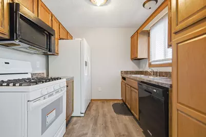 941 104th Avenue NW, Coon Rapids, MN 55433 - Photo 12