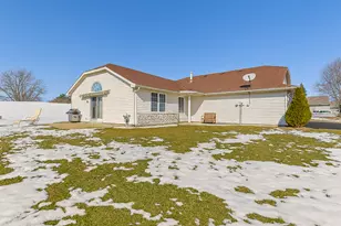 411 Bluebird St, Mora, MN 55051 - Photo 2