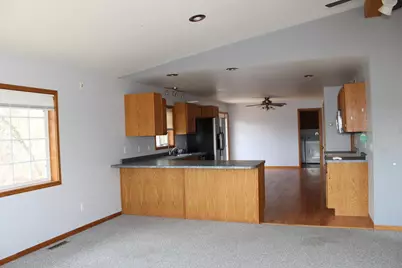 520 Main Street SW, Menahga, MN 56464 - Photo 12