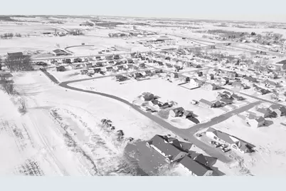 1013 E 4th Avenue SE, Freeport, MN 56336 - Photo 4