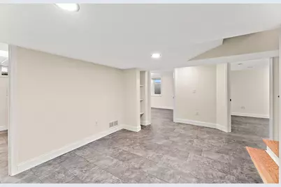 221 9th Street S, South Saint Paul, MN 55075 - Photo 30