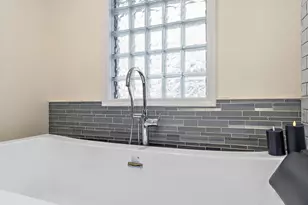 221 9th St S, South Saint Paul, MN 55075 - Photo 28