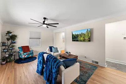 221 9th Street S, South Saint Paul, MN 55075 - Photo 16