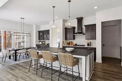 752 Summerbrooke Circle, Eagan, MN 55123 - Photo 10