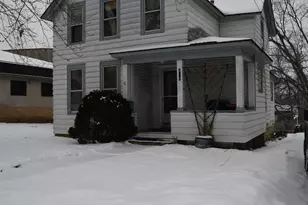 418 8th St, Red Wing, MN 55066 - Photo 2