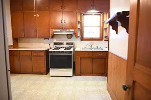 418 8th St, Red Wing, MN 55066 - Photo 14