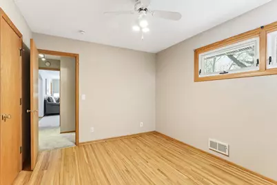 10833 Toledo Avenue S, Bloomington, MN 55437 - Photo 16