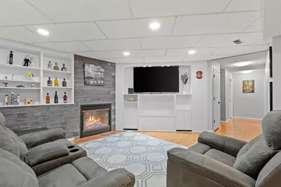 8560 Holland Avenue, Apple Valley, MN 55124 - Photo 40