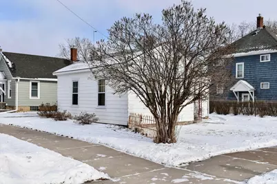476 W Sanborn Street, Winona, MN 55987 - Photo 16