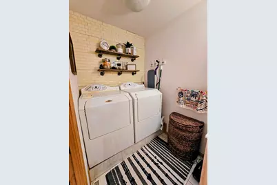 807 8th Street SW, Pipestone, MN 56164 - Photo 4