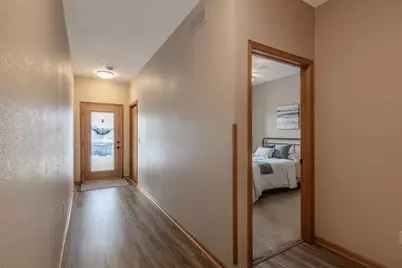 2056 Pratt Circle, Saint Peter, MN 56082 - Photo 2