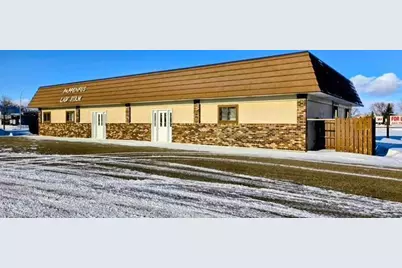 2304 S Broadway Street, Alexandria, MN 56308 - Photo 2