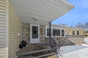 3611 Hampshire Ave N, Crystal, MN 55427 - Photo 32