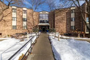 10441 Greenbrier Rd, Minnetonka, MN 55305 - Photo 1