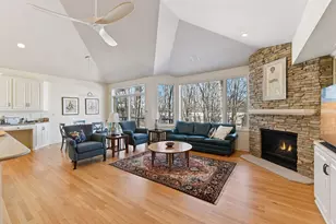 665 Waycliffe Dr N, Wayzata, MN 55391 - Photo 2