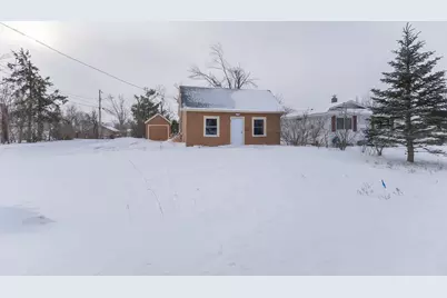 712 11th Street NW, Bemidji, MN 56601 - Photo 1