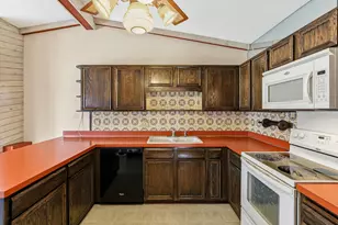 13857 78th Pl N, Maple Grove, MN 55311 - Photo 10