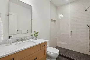 2505 E Lake Of The Isles Pkwy, Minneapolis, MN 55405 - Photo 50