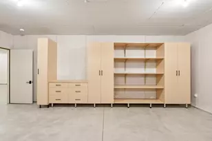 2505 E Lake Of The Isles Pkwy, Minneapolis, MN 55405 - Photo 58