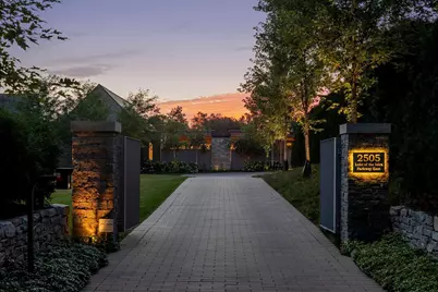 2505 E Lake Of The Isles Parkway, Minneapolis, MN 55405 - Photo 12