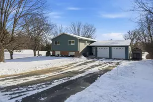 2225 Old Post Rd, Independence, MN 55359 - Photo 2