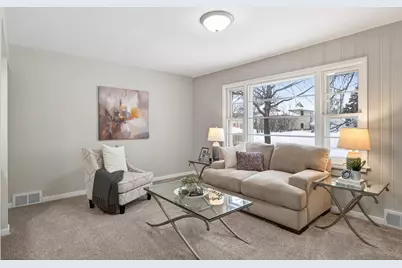 5636 Adair Avenue N, Crystal, MN 55429 - Photo 4