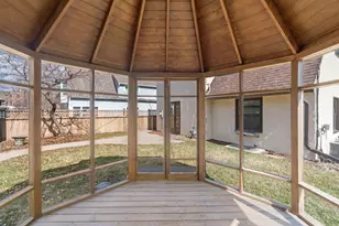 2790 Dean Pkwy, Minneapolis, MN 55416 - Photo 32