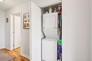 929 Portland Ave, Minneapolis, MN 55404 - Photo 14