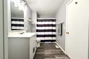 28308 Oliver Ave, Worthington, MN 56187 - Photo 32