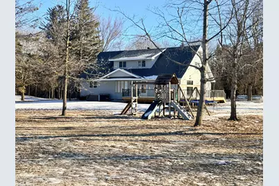 28308 Oliver Avenue, Worthington, MN 56187 - Photo 4