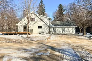 28308 Oliver Ave, Worthington, MN 56187 - Photo 12