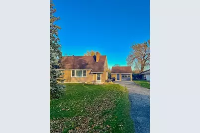 1613 5th Avenue E, International Falls, MN 56649 - Photo 2