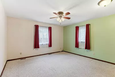 2291 Rockwood Avenue, Saint Paul, MN 55116 - Photo 16