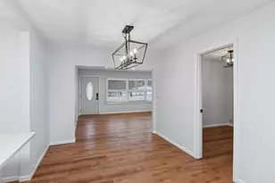 2918 County Road 101 S, Wayzata, MN 55391 - Photo 8