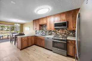 10213 Cavell Cir, Bloomington, MN 55438 - Photo 10