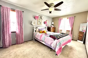 2466 Skillman Ave E, North Saint Paul, MN 55109 - Photo 8