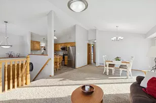 282 Fieldcrest Ave, Montrose, MN 55363 - Photo 4