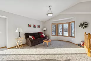 282 Fieldcrest Ave, Montrose, MN 55363 - Photo 2