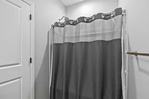 4263 Swallowtail Ln, Woodbury, MN 55129 - Photo 38